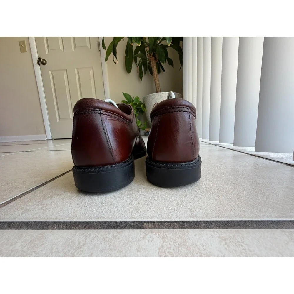 Dockers Men’s Size 12 M Brown Leather Cap Toe Oxford Dress Casual Shoes 090-2219